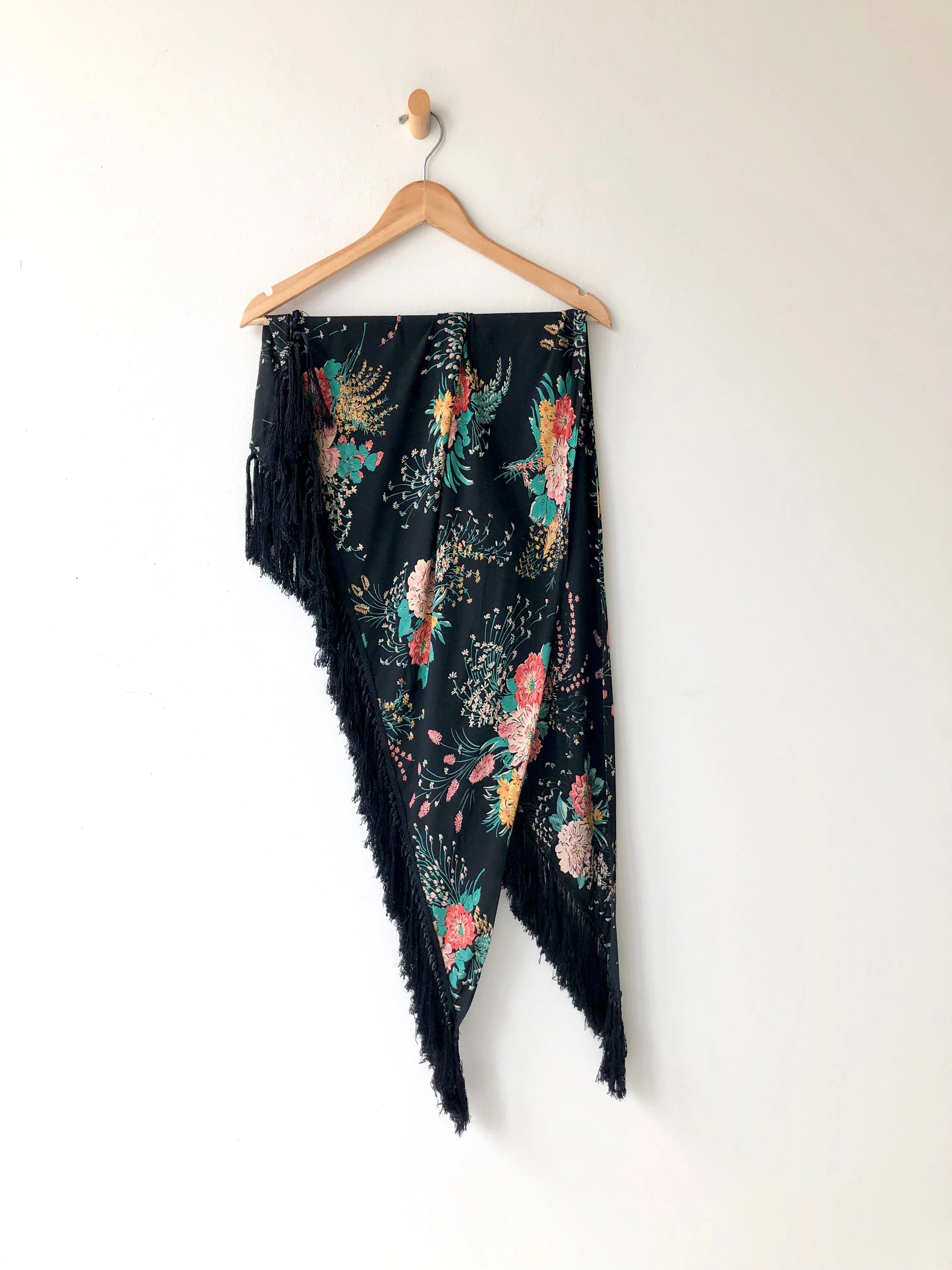 Cadiz fringed rayon shawl