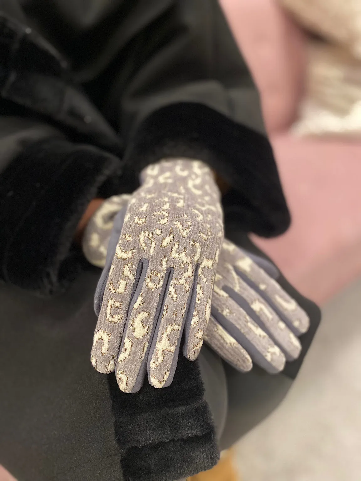 Leopard Print Gloves