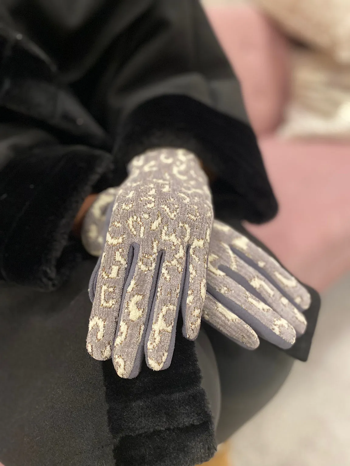 Leopard Print Gloves