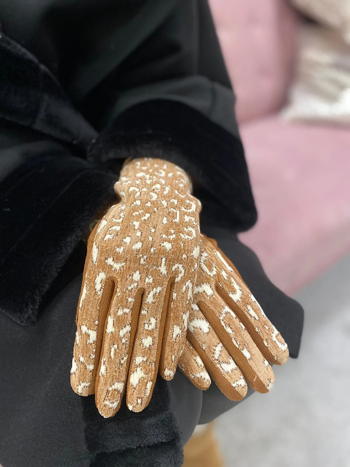 Leopard Print Gloves