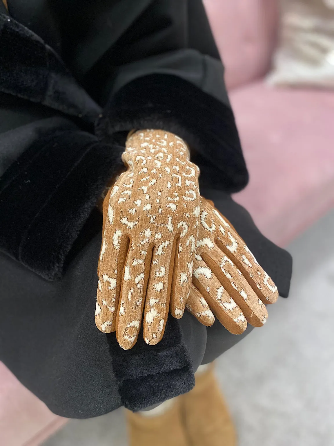 Leopard Print Gloves