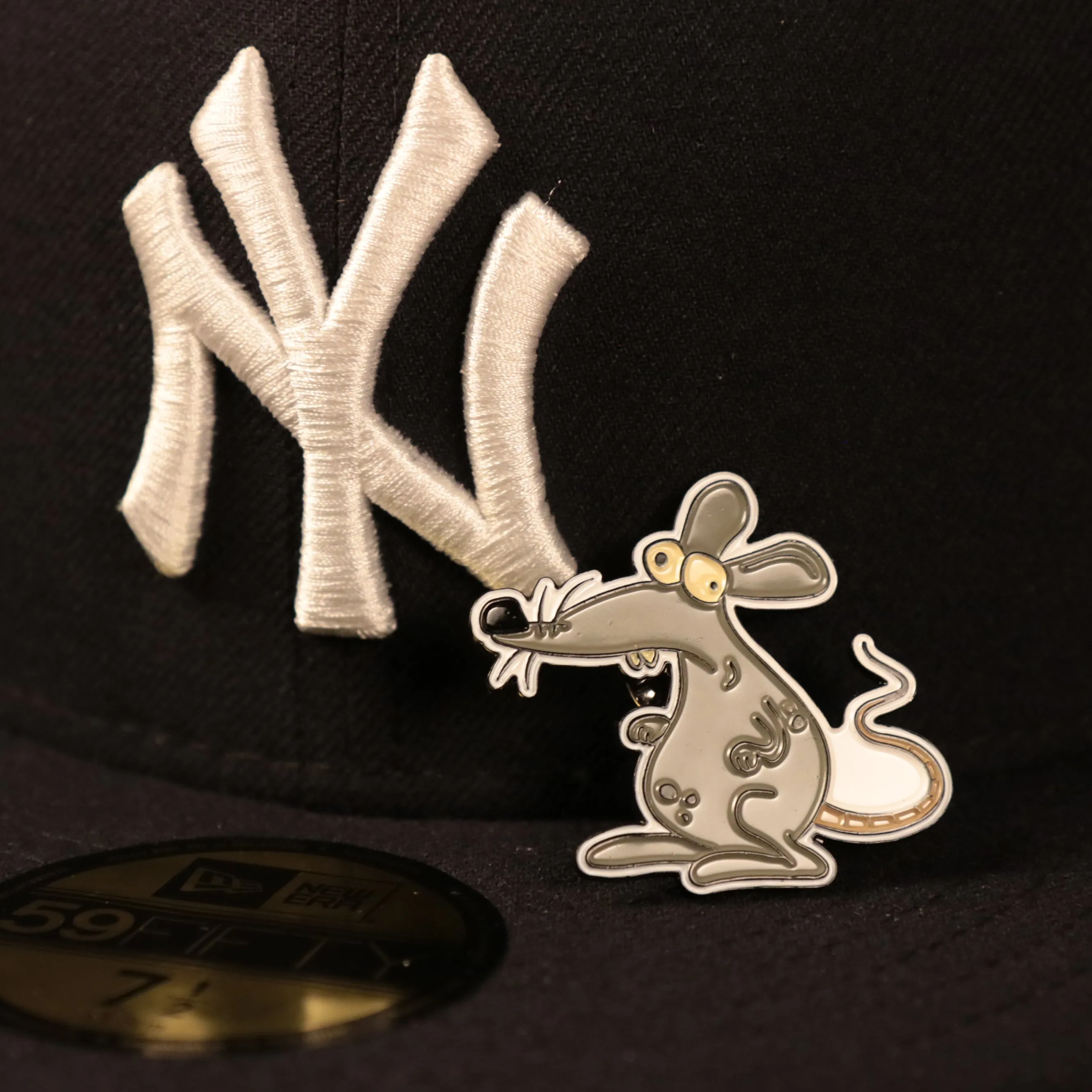 New York Sewer Rat Fitted Cap Pin | Enamel Pin For Hat