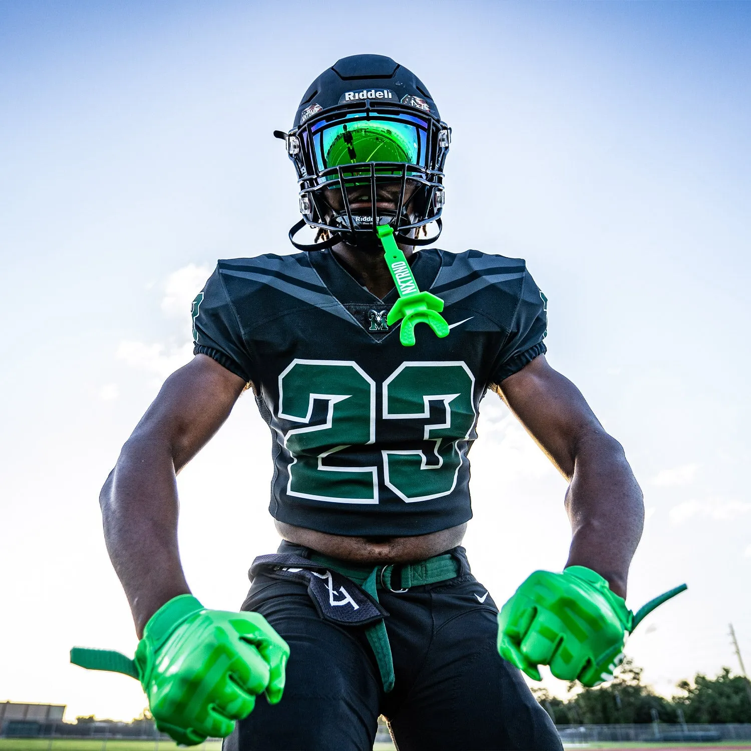 NXTRND G1 Football Gloves Green