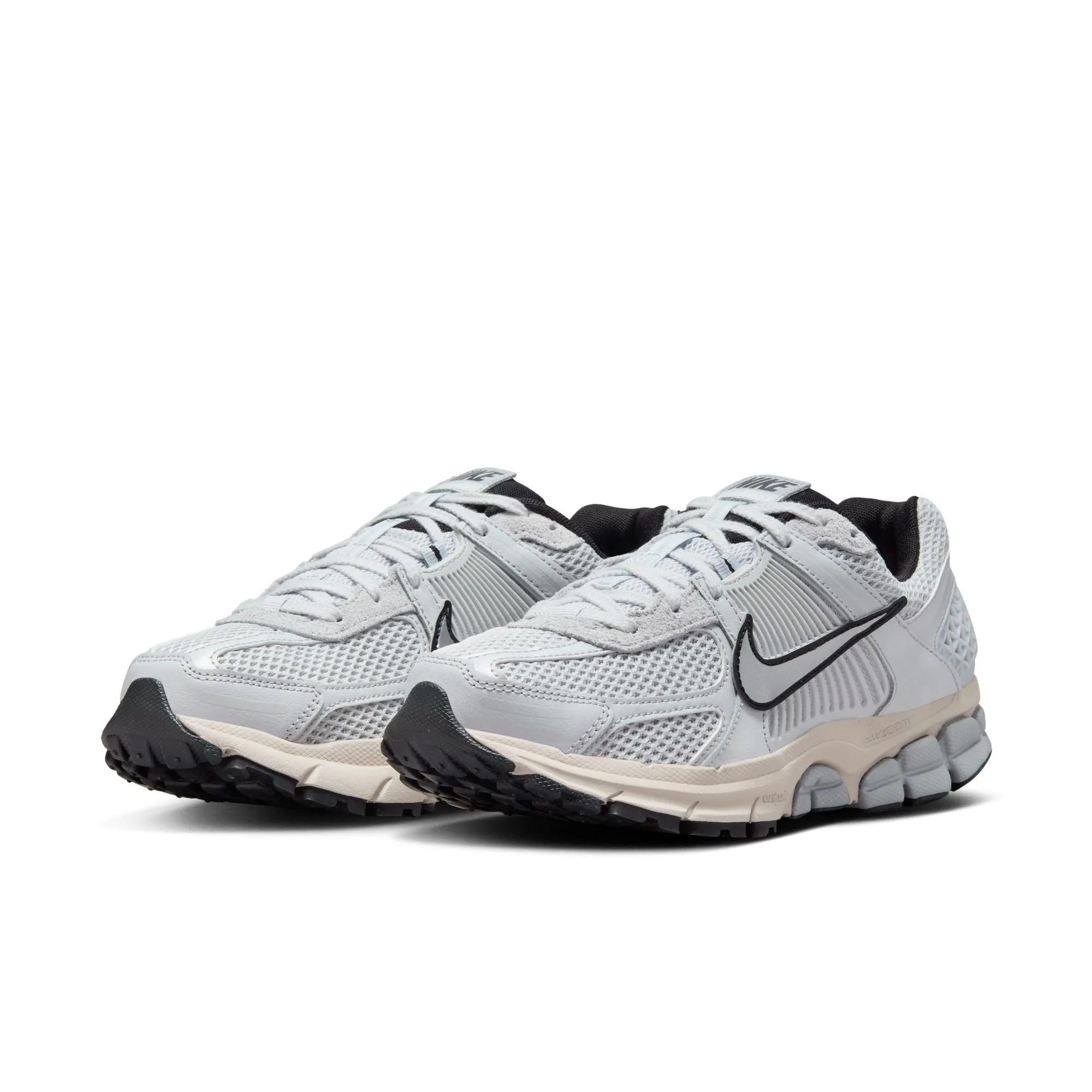 WMNS Nike Zoom Vomero 5 (Pure Platinum/Chrome)