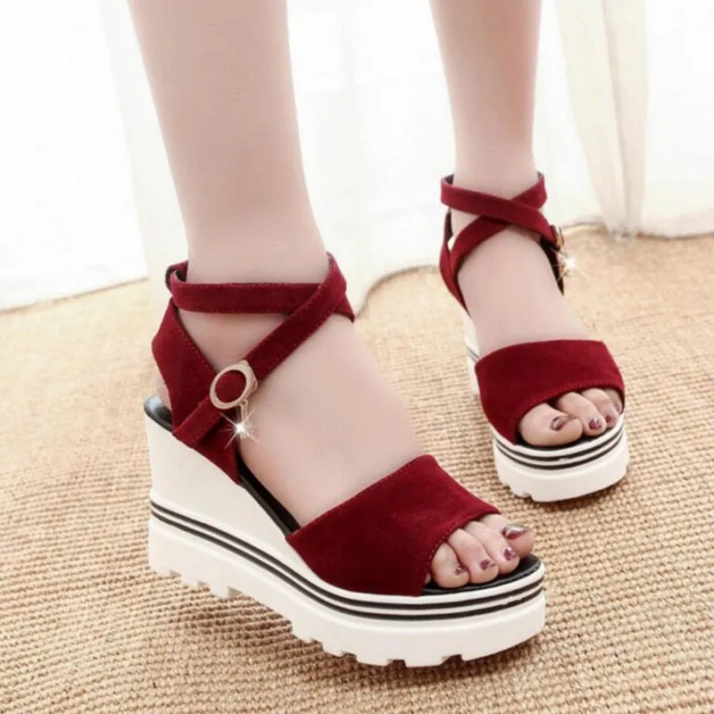 Women's Summer Leisure Style Peep Toe Buckle Strap High Heel Wedges